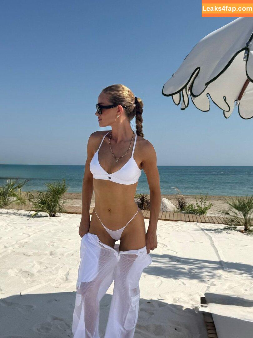 Rosie Huntington-Whiteley / rosiehw leaked photo photo #1356