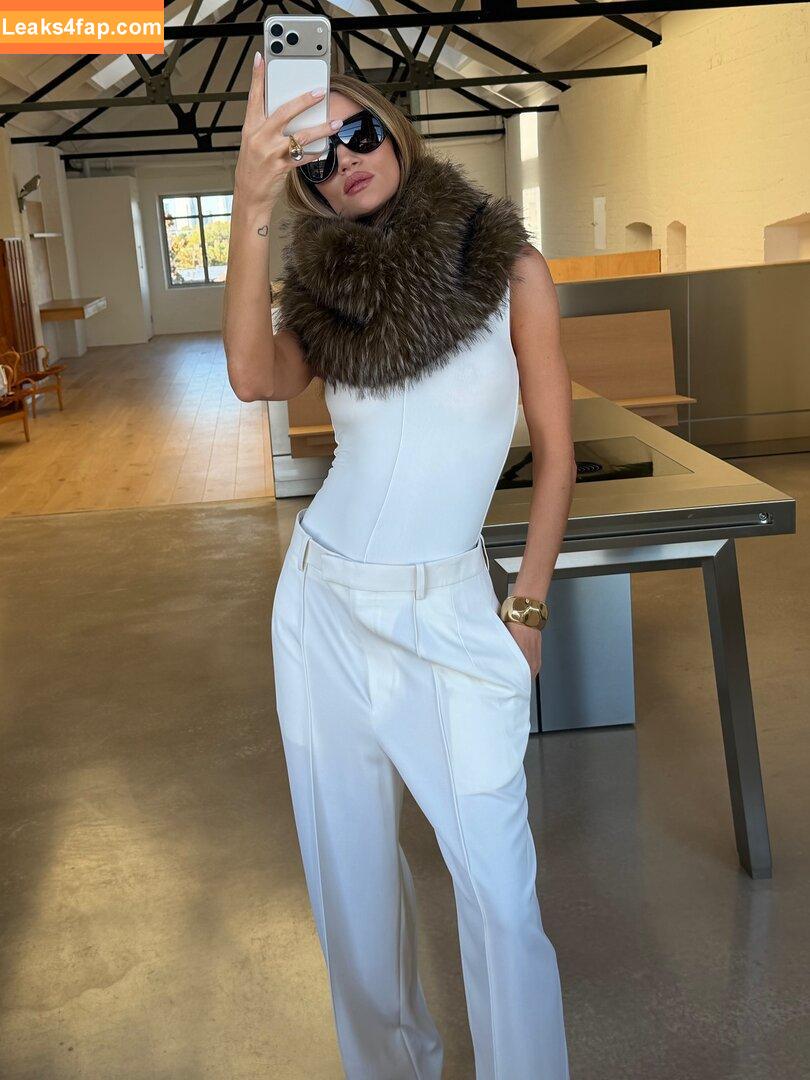 Rosie Huntington-Whiteley / rosiehw leaked photo photo #1360