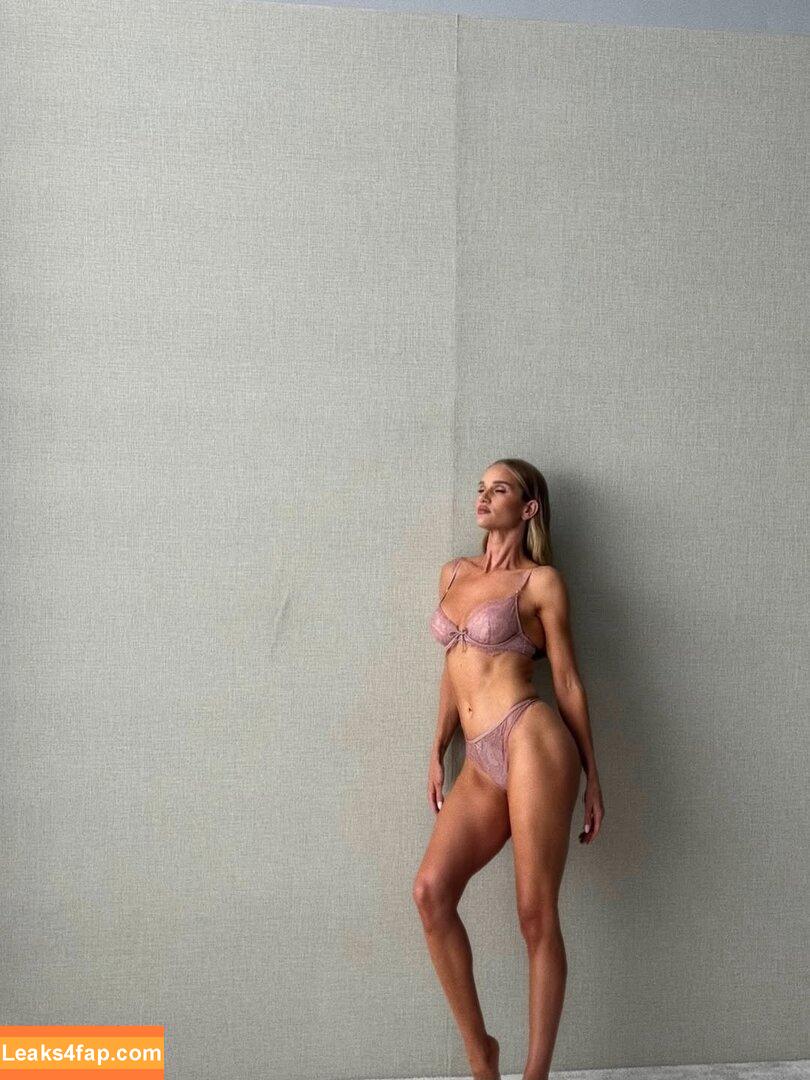 Rosie Huntington-Whiteley / rosiehw leaked photo photo #1423
