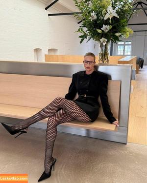 Rosie Huntington-Whiteley photo #1044