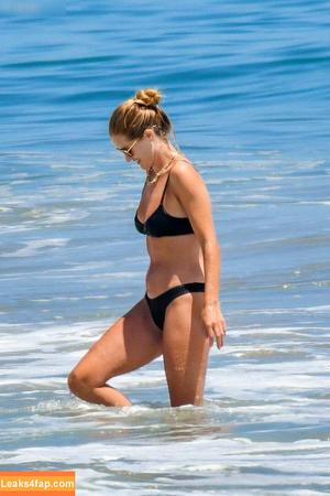 Rosie Huntington-Whiteley photo #1132