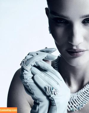 Rosie Huntington-Whiteley photo #1347