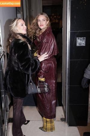 Rosie Huntington-Whiteley photo #1399