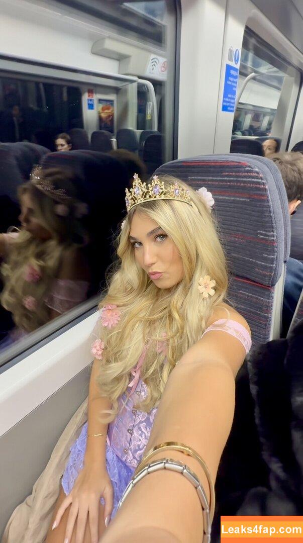 Rosie McClelland / ghost13girl / rosiergm leaked photo photo #0619