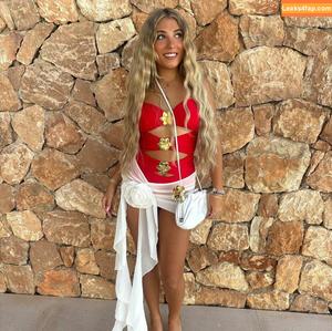 Rosie McClelland photo #0003