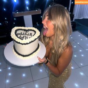 Rosie McClelland photo #0005