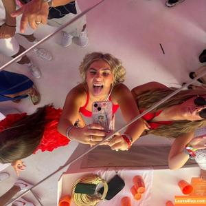 Rosie McClelland photo #0008