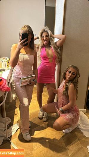 Rosie McClelland photo #0015