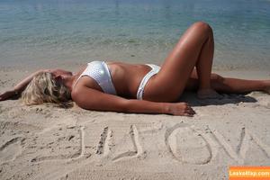 Rosie McClelland photo #0045