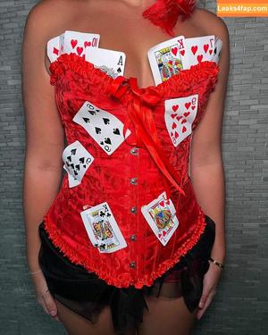 Rosie McClelland photo #0059