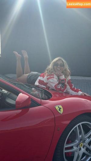 Rosie McClelland photo #0607