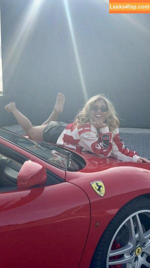 Rosie McClelland photo #0609