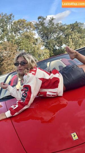 Rosie McClelland photo #0610