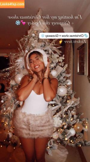 Rosie McClelland photo #0637