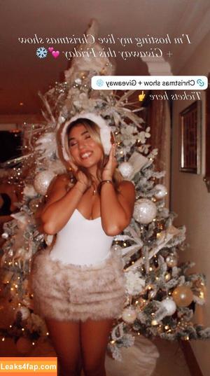 Rosie McClelland photo #0644