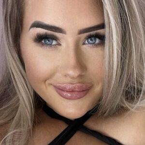 Rosie Rendall photo #0002