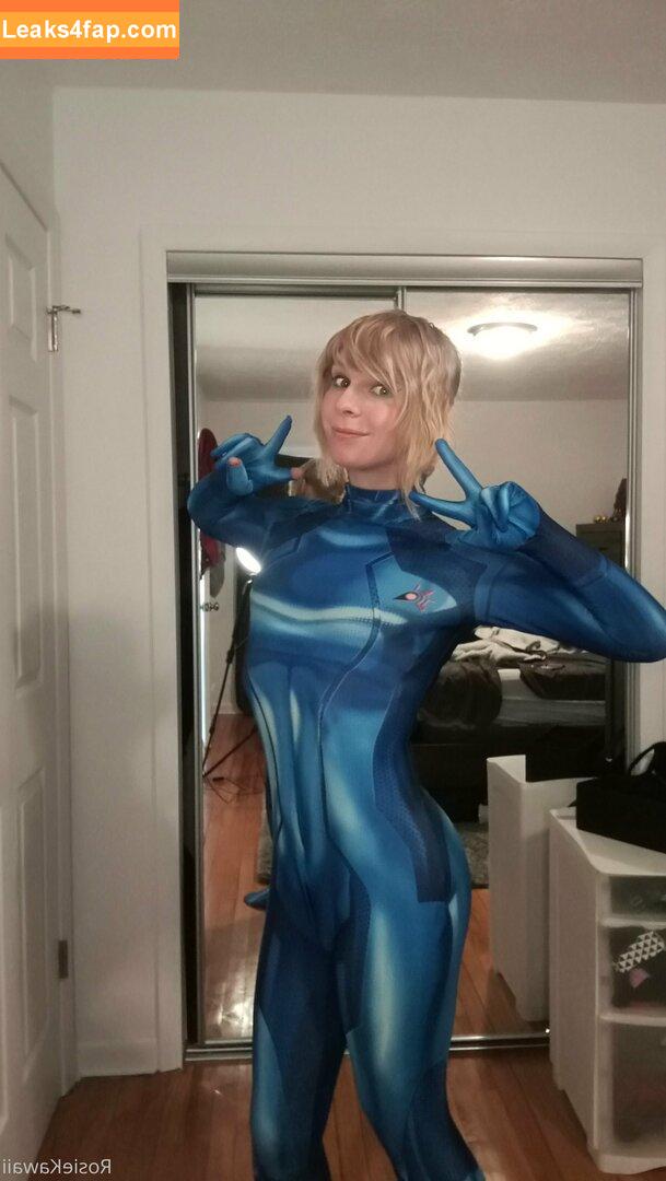 rosiexox2 / rosie_x2o leaked photo photo #0106