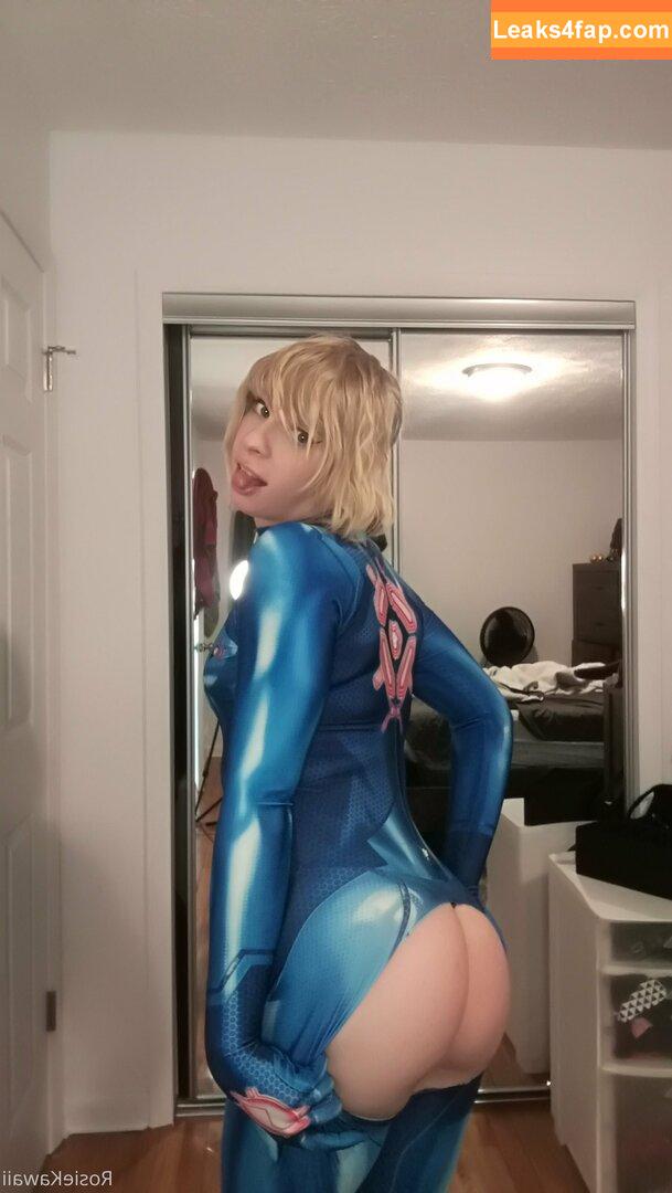 rosiexox2 / rosie_x2o leaked photo photo #0142