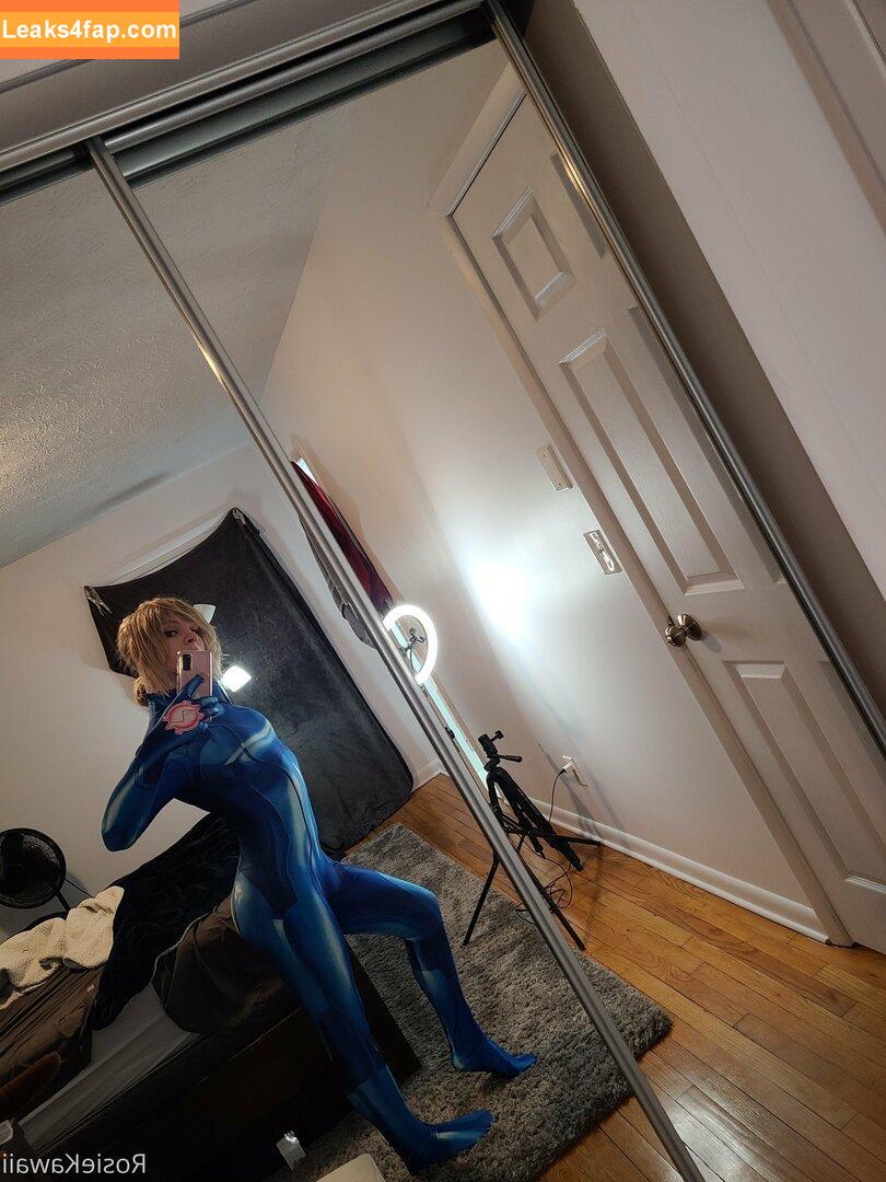 rosiexox2 / rosie_x2o leaked photo photo #0198