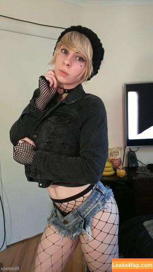 rosiexox2 photo #0009