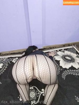 rosita_xsh photo #0020