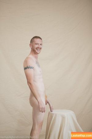 rough_ginger photo #0029