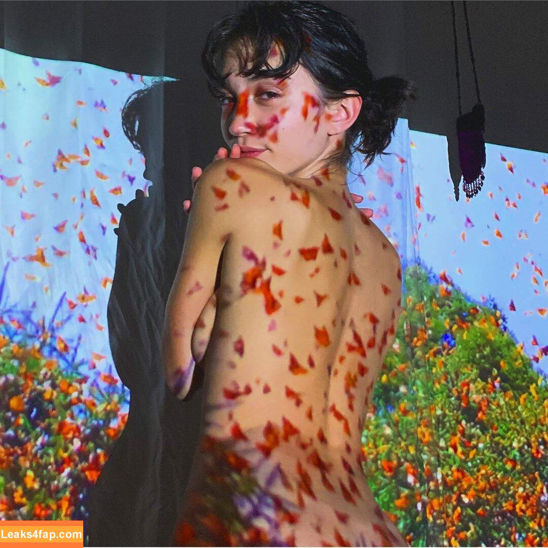 Rowan Blanchard / Simp Chat / rowanblanchard leaked photo photo #0022