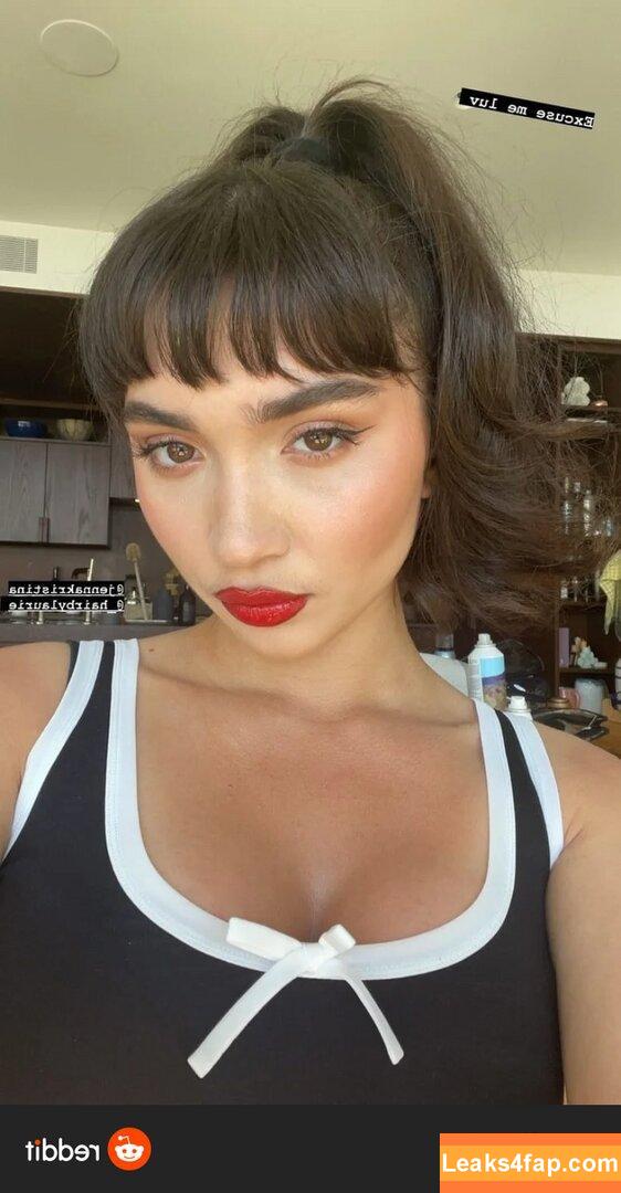 Rowan Blanchard / Simp Chat / rowanblanchard leaked photo photo #0048