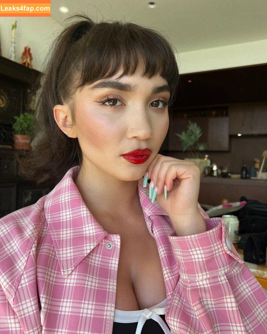 Rowan Blanchard / Simp Chat / rowanblanchard leaked photo photo #0056