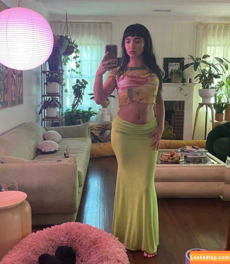 Rowan Blanchard / Simp Chat / rowanblanchard leaked photo photo #0076