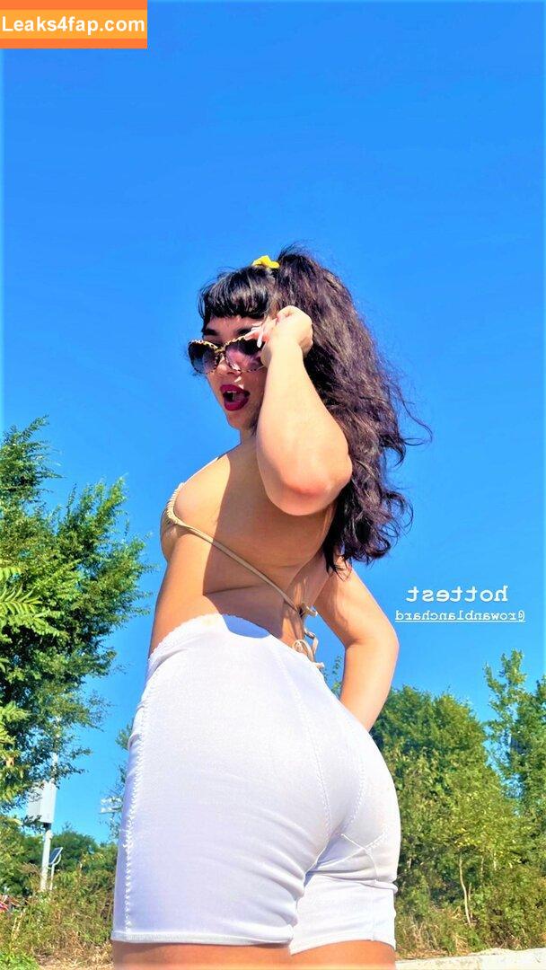 Rowan Blanchard / Simp Chat / rowanblanchard leaked photo photo #0078