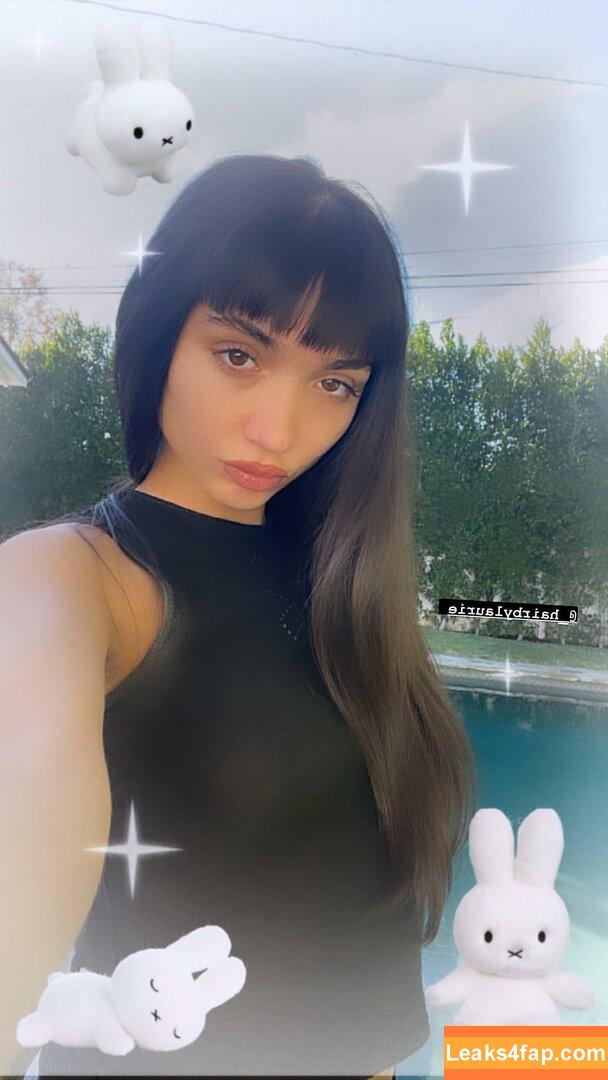 Rowan Blanchard / Simp Chat / rowanblanchard leaked photo photo #0106