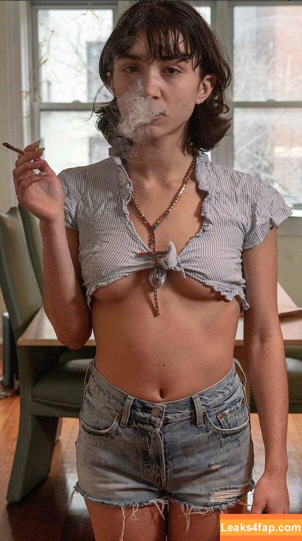 Rowan Blanchard / Simp Chat / rowanblanchard leaked photo photo #0107