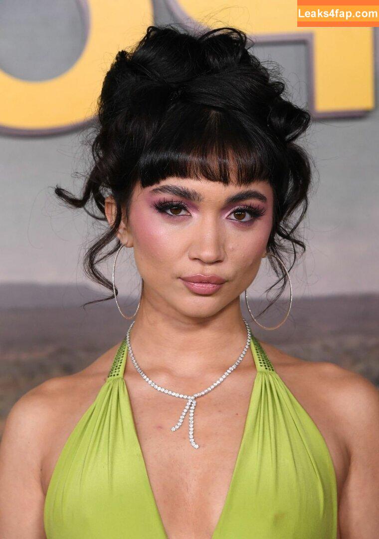 Rowan Blanchard / Simp Chat / rowanblanchard leaked photo photo #0116