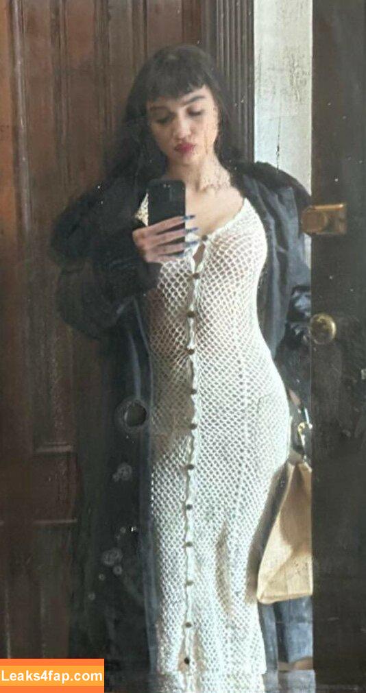 Rowan Blanchard / Simp Chat / rowanblanchard leaked photo photo #0142