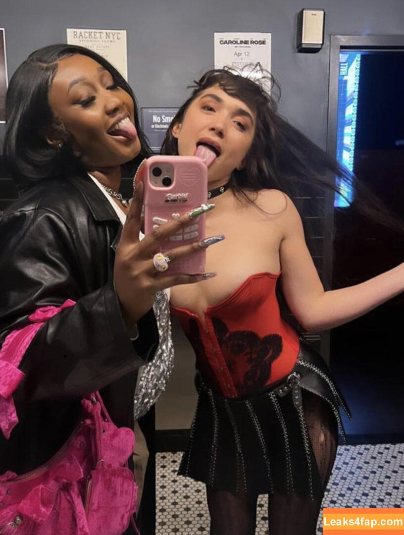 Rowan Blanchard / Simp Chat / rowanblanchard leaked photo photo #0174