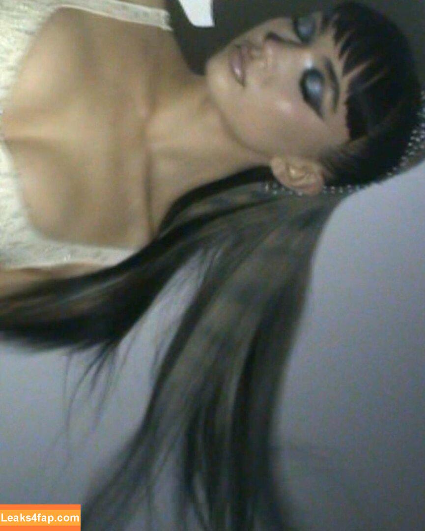 Rowan Blanchard / Simp Chat / rowanblanchard leaked photo photo #0265