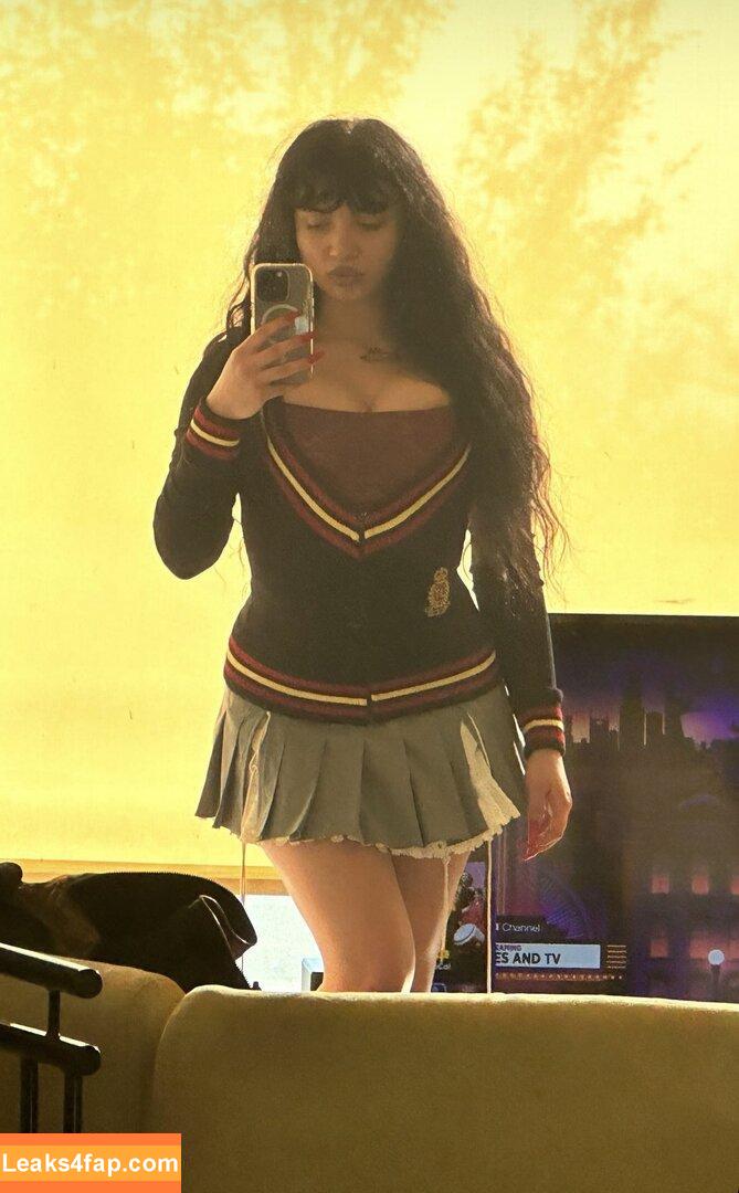 Rowan Blanchard / Simp Chat / rowanblanchard leaked photo photo #0294