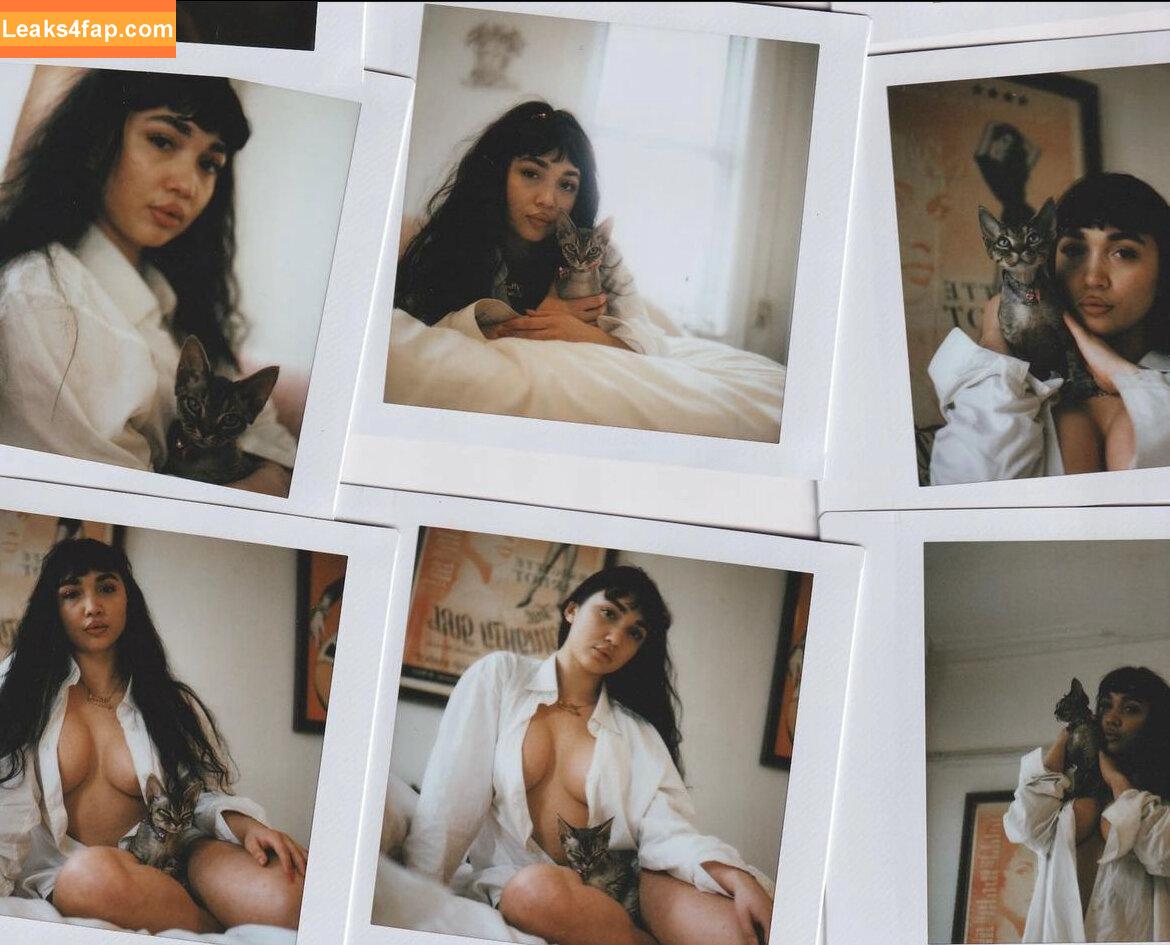 Rowan Blanchard / Simp Chat / rowanblanchard leaked photo photo #0306