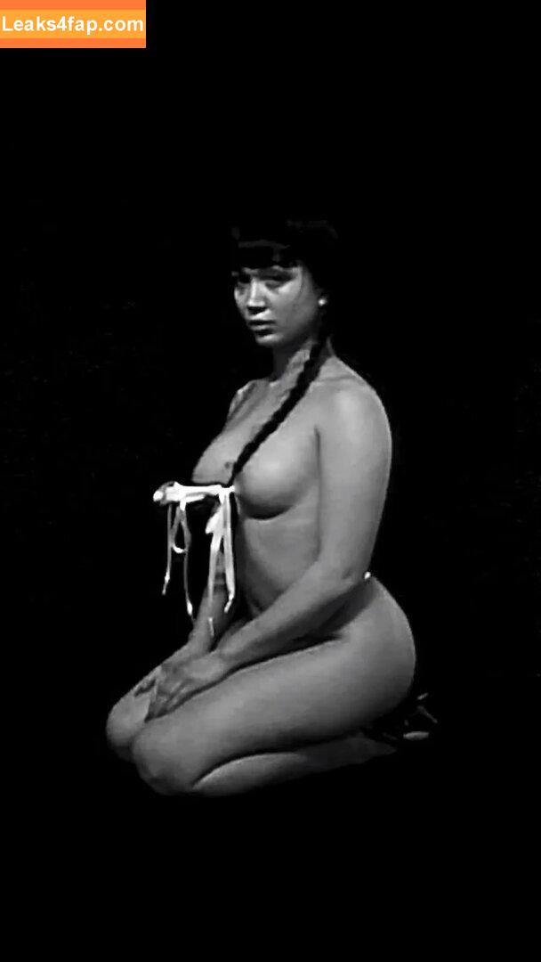 Rowan Blanchard / Simp Chat / rowanblanchard leaked photo photo #0313