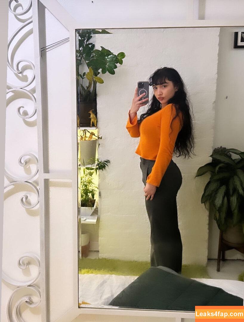 Rowan Blanchard / Simp Chat / rowanblanchard leaked photo photo #0324