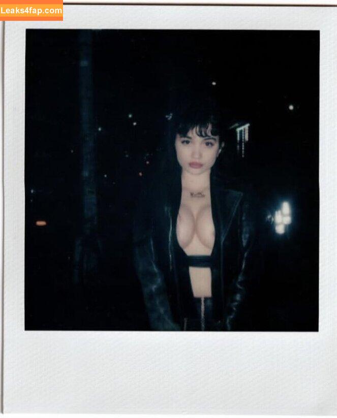 Rowan Blanchard / Simp Chat / rowanblanchard leaked photo photo #0451