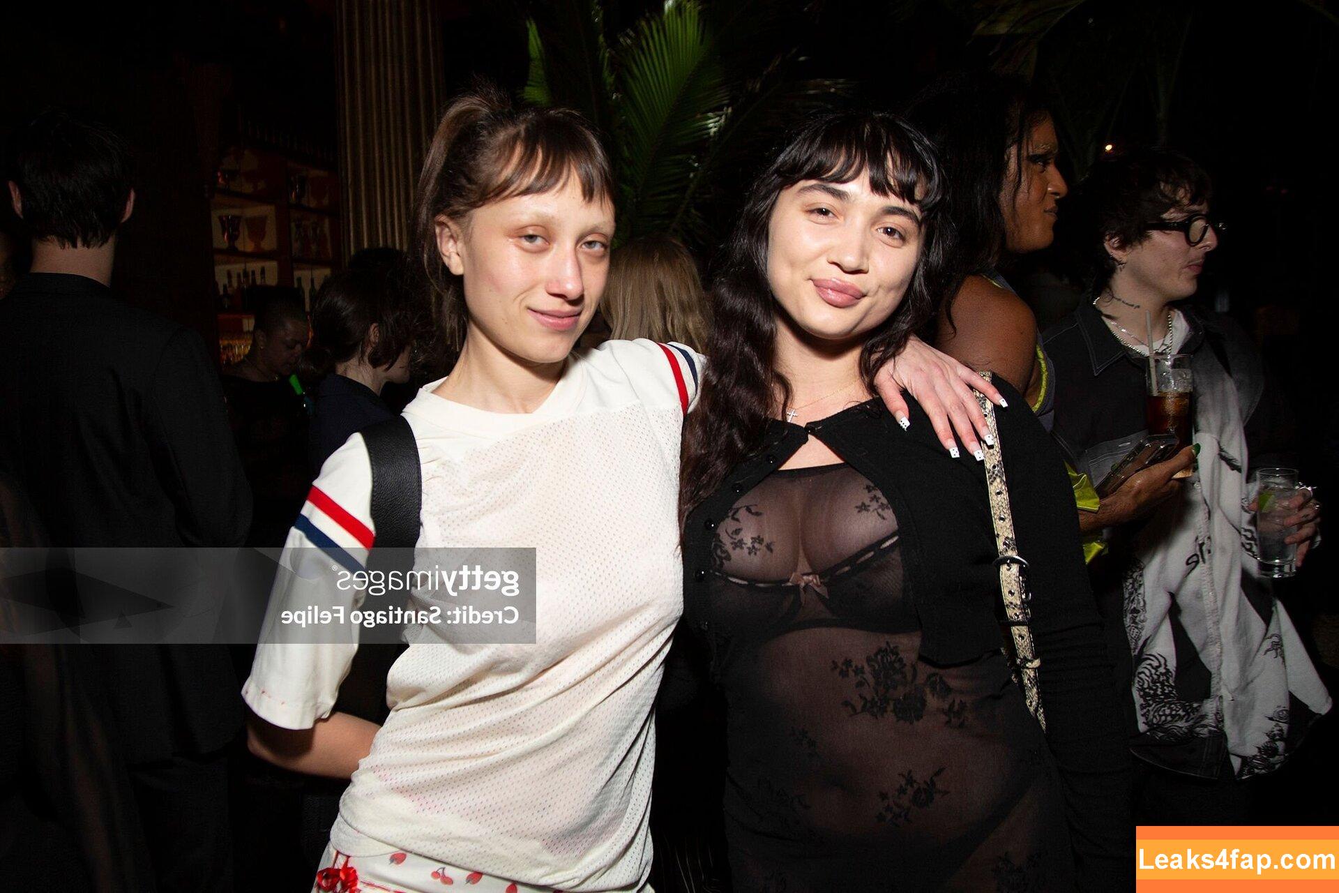 Rowan Blanchard / Simp Chat / rowanblanchard leaked photo photo #0732