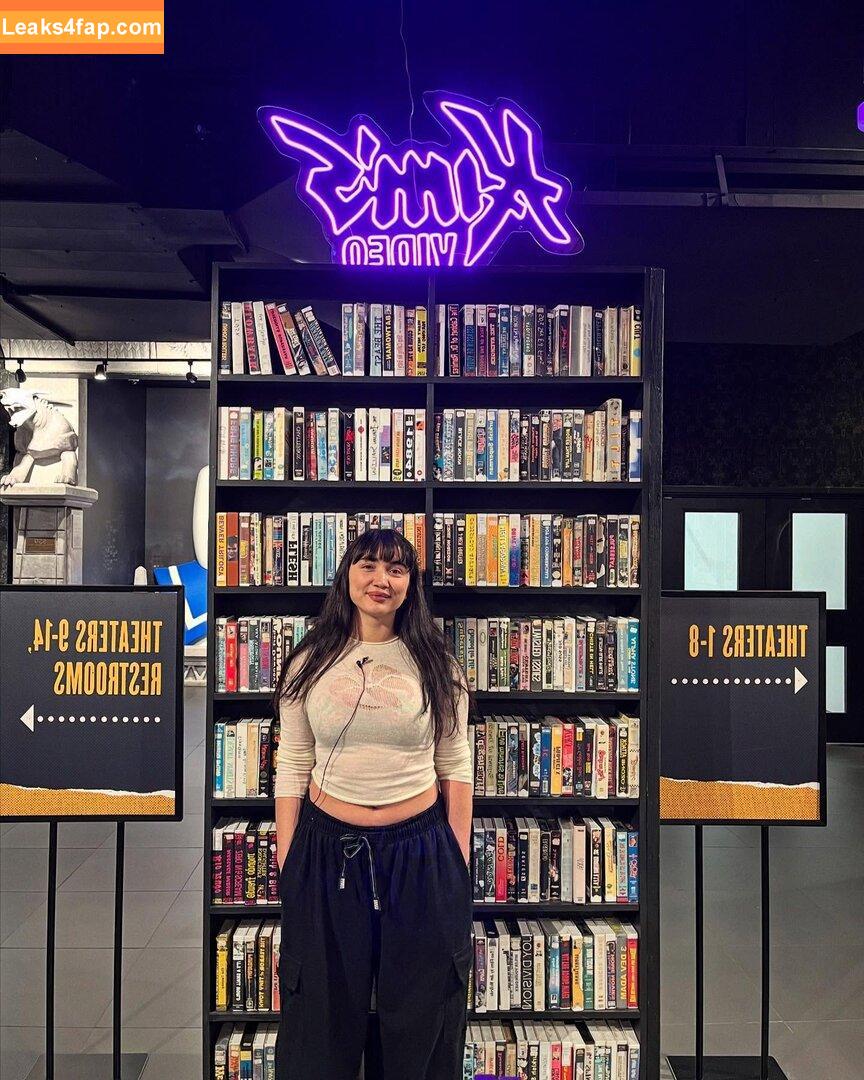 Rowan Blanchard / Simp Chat / rowanblanchard leaked photo photo #0741