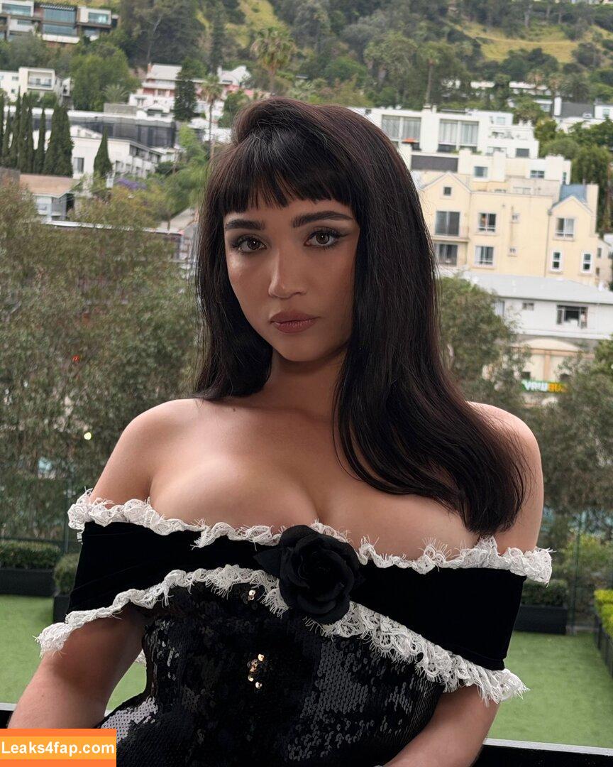 Rowan Blanchard / Simp Chat / https: / rowanblanchard слитое фото фото #0769