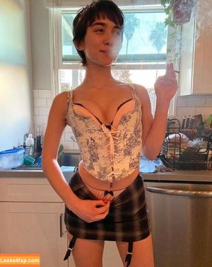 Rowan Blanchard photo #0037