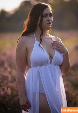 Rowina_offical photo #0023