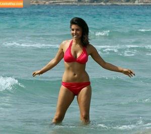 Roxanne Pallett photo #0157