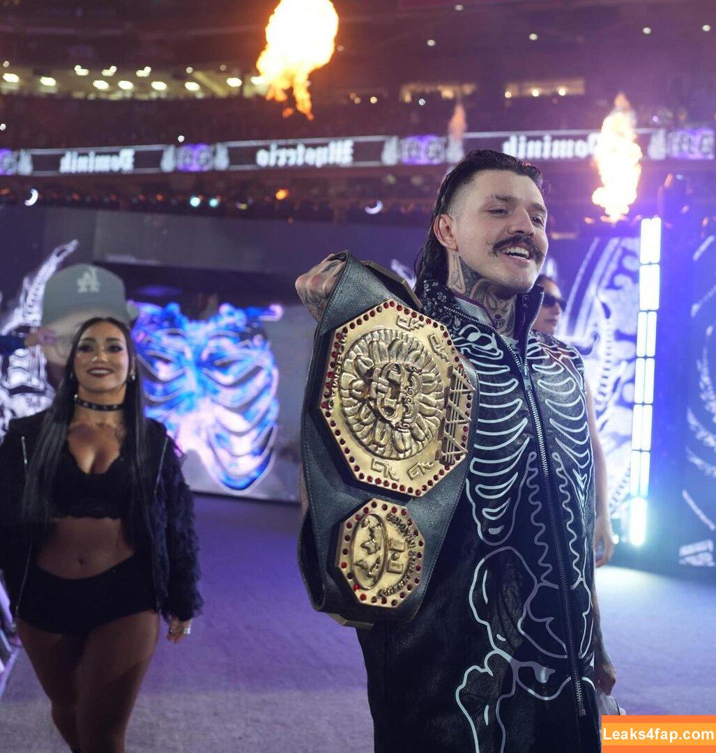 Roxanne Perez / Rok-C - WWE NXT / roxanne_wwe слитое фото фото #0940