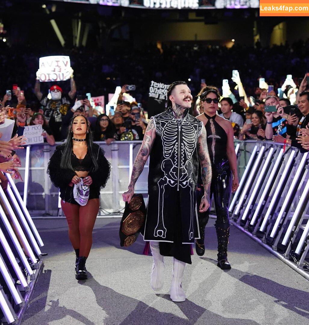 Roxanne Perez / Rok-C - WWE NXT / roxanne_wwe слитое фото фото #0946